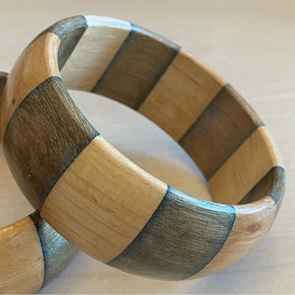 Chunky Two Tone Wooden Bangles 1 Pair - Picture 3 of 8